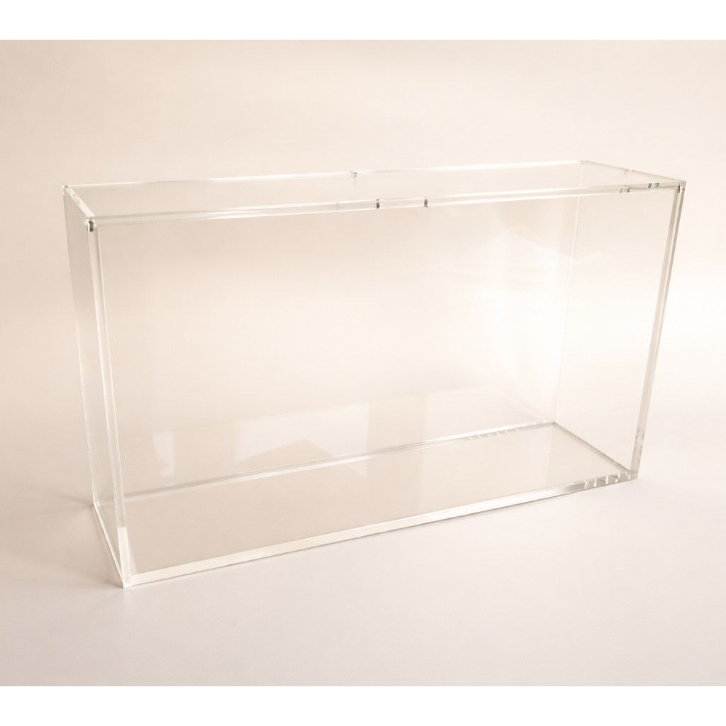 Demnächst erhältlich! – Mega-Glurak X aus der Ultra Premium Collection (UPC) – Acryl-Vitrine