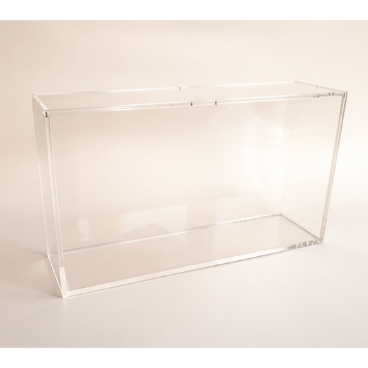 Demnächst erhältlich! – Mega-Glurak X aus der Ultra Premium Collection (UPC) – Acryl-Vitrine