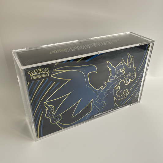 Demnächst erhältlich! – Mega-Glurak X aus der Ultra Premium Collection (UPC) – Acryl-Vitrine